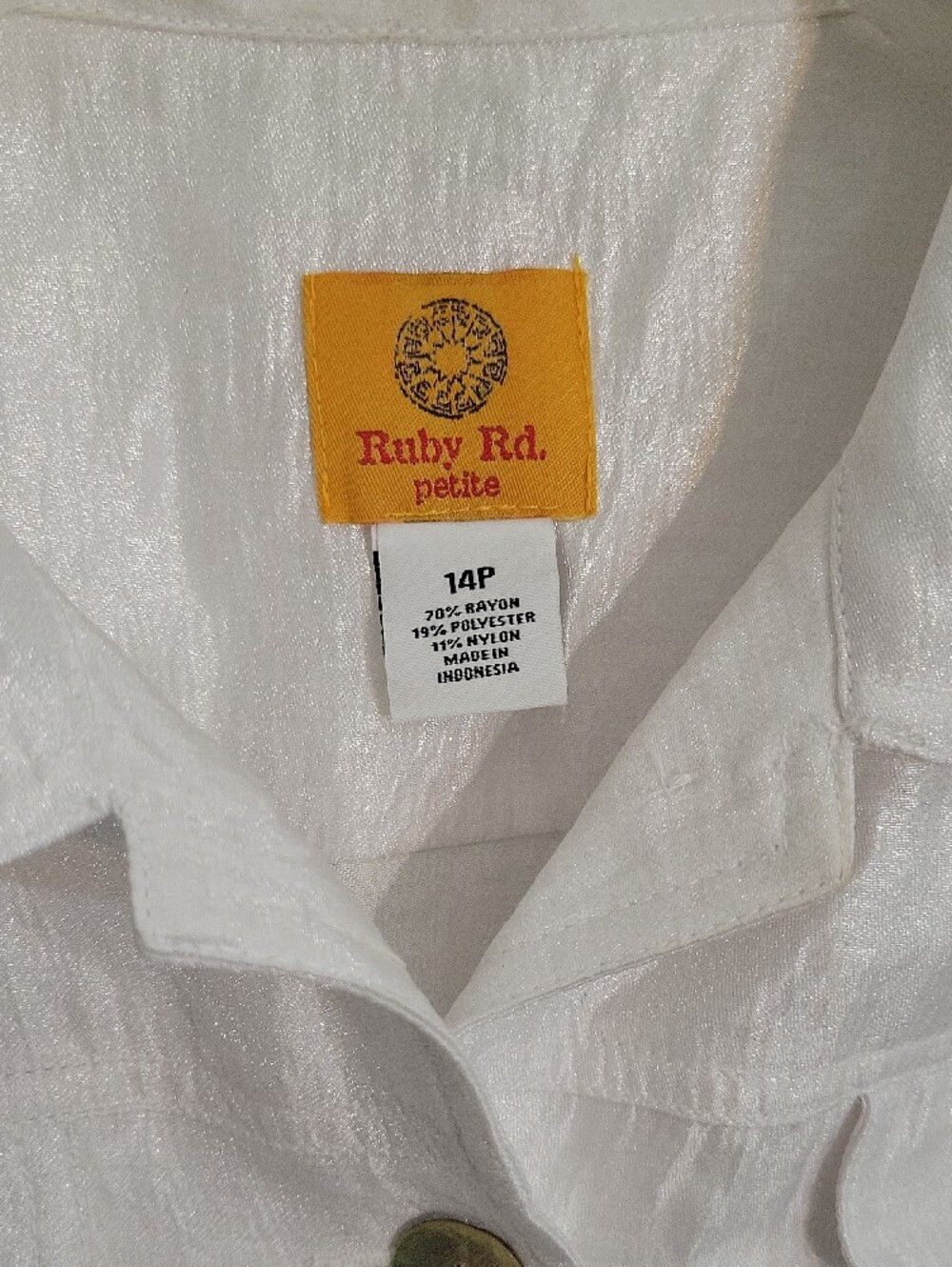 Ruby Rd. White Button-Front Crop Jacket - Picture 3 of 5